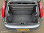 Fiat Punto Grande 1.4 Dynamic 5 deurs - 1E EIGENAAR - APK T/M 18-01-2027 - AIRCO - EL. RAMEN + SPIEGELS - RADIO/CD - NL AUTO - NAP -