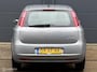 Fiat Punto Grande 1.4 Dynamic 5 deurs - 1E EIGENAAR - APK T/M 18-01-2027 - AIRCO - EL. RAMEN + SPIEGELS - RADIO/CD - NL AUTO - NAP -