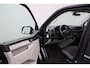 Volkswagen Transporter 2.0 TDI L1H2 Highline 2019 | Navigatie | Carplay | Dak Afzuiging | Parkeersensoren | Verwarmde Voorruit | Cruise Control | DAB Radio | Lichtmetalen Velgen | Nationale Autopas