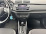 Skoda Fabia 1.0 TSI Ambition | Stoelverwarming | Parkeersensoren | Airco | DAB+ |