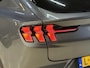 Ford Mustang Mach-E RWD 75 kWh | SOH 95.5% | Leder | 360 Camera | Apple Carplay | Stoel/Stuurverwarming
