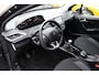Peugeot 2008 1.2 PureTech Signature | Achterbank in delen neerklapbaar | Achteropkomend verkeer waarschuwing | Airco