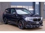 BMW X3 xDrive30e High Executive | M-Sport | Pano | LED | HUD | M-Seats | Sfeer | Harman Kardon | Camera | 21 Inch | X3M Pack | Shadow Line | Carbon-Zwart | Live Cockpit Pro | 1 Eigenaar | Dealer Onderhouden | BTW | Garantie