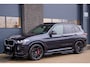 BMW X3 xDrive30e High Executive | M-Sport | Pano | LED | HUD | M-Seats | Sfeer | Harman Kardon | Camera | 21 Inch | X3M Pack | Shadow Line | Carbon-Zwart | Live Cockpit Pro | 1 Eigenaar | Dealer Onderhouden | BTW | Garantie