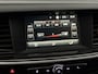Opel Insignia Sports Tourer 1.5 Turbo Innovation Camera, Apple carplay, Keyless start, Cruise control, Elektrische achterklep, Rijstrook correctie, A start stop