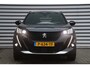 Peugeot e-2008 50KWH 136PK GT PACK AUTOMAAT / NAVI / LEDER / CLIMA / PDC / 18" LMV / CAMERA / PANO. DAK / ALCANTARA / KEYLESS / FULL-LED / FULL OPTIONS !!