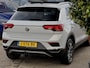 Volkswagen T-Roc 1.5 TSI AUT7 150PK PANODAK NAVI CAMERA DIGI-DASH APPLE-CARPLAY LED LMV PDC