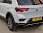 Volkswagen T-Roc 1.5 TSI AUT7 150PK PANODAK NAVI CAMERA DIGI-DASH APPLE-CARPLAY LED LMV PDC