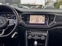 Volkswagen T-Roc 1.5 TSI AUT7 150PK PANODAK NAVI CAMERA DIGI-DASH APPLE-CARPLAY LED LMV PDC