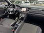 Volkswagen T-Roc 1.5 TSI AUT7 150PK PANODAK NAVI CAMERA DIGI-DASH APPLE-CARPLAY LED LMV PDC