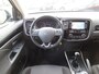 Mitsubishi Outlander 2.0 Connect Pro | Clima-Airco | Navigatie | Parkeercamera | Incl. BOVAG Garantie | Trekhaak | LED Dagrijverlichting |