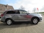 Mitsubishi Outlander 2.0 Connect Pro | Clima-Airco | Navigatie | Parkeercamera | Incl. BOVAG Garantie | Trekhaak | LED Dagrijverlichting |