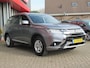 Mitsubishi Outlander 2.0 Connect Pro | Clima-Airco | Navigatie | Parkeercamera | Incl. BOVAG Garantie | Trekhaak | LED Dagrijverlichting |