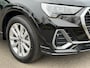 Audi Q3 35 TFSI 150pk S-tronic S-line | Alcantara | Keyless | Dode hoek | Elek. Achterklep | Camera | Rijklaar incl. 1 jaar Bovag garantie