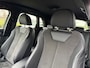 Audi Q3 35 TFSI 150pk S-tronic S-line | Alcantara | Keyless | Dode hoek | Elek. Achterklep | Camera | Rijklaar incl. 1 jaar Bovag garantie