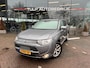 Mitsubishi Outlander 2.0 PHEV Instyle Lees tekst!