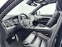 Volvo XC90 T8 Recharge R-Design | Long Range | 22" | Luchtvering | Bowers & Wilkins | Trekhaak | Head-up | Panoramadak | Leder dashboard | Full LED | Elektr. verst .Sportstoelen