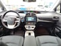 Toyota Prius 1.8 Hybrid DYNAMIC TREKHAAK HEAD-UP STOELVERW KEYLESS LM-VELGEN CAMERA CLIMA AD-CRUISE BLUETOOTH BLIND SPOT