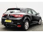 Renault Megane 1.3 116 PK TCe Limited | Trekhaak | 5 drs | Clima | Navi | | Pdc |  Carplay/Android | Dab Audio | Led | 16 Inch Lmv |