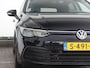 Volkswagen Golf Variant 1.0 TSI Life Business | Stoel en stuurverwarming | Elekt. verstelbare bestuurdersstoel + memory | Parkeersensoren voor + achter | Apple carplay / Android auto |