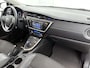 Toyota Auris 1.8 Hybrid Executive | Trekhaak afneembaar |