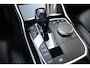 BMW 3-Serie Touring (g21) 330e 292PK AUTOMAAT SPORT LINE SHADOW LINE Live Cockpit | Trekhaak | Navi | Leer | Sfeerverl. | Adapt.Cruise | Dab |