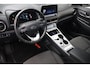 Hyundai Kona Electric EV Comfort 64 kWh 3- Fase SOH 96,6% | Warmtepomp | Trekhaak | Camera | Navigatie