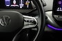 Volkswagen ID.4 Pro Life 77 kWh - Carplay, Navi, Cruise, Stoel/Stuur Verwarming