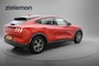 Ford Mustang Mach-E RWD 75 kWh - Carplay, Navi, Camera, Cruise, Leer, Stoel/Stuur Verw. SOH 94% GERESERVEERD!!!