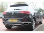 Volkswagen T-Roc 1.5 TSI DSG *Business* | Trekhaak | Camera | Adaptive Cruise Control | Carplay | Climate Control | Stoelverwarming | Navigatie |