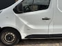 Opel Vivaro 1.6 CDTI L2H1 / SCHADE RONDOM / 125 PK / Navigatie + Camera / Imperial / 3 Persoons