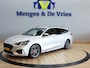 Ford Focus Wagon 1.0 EcoBoost Hybrid ST Line X Business Airco ECC | Trekhaak | Keyless | Cruise Control | DAB | Isofix | NAP | Apple Carplay