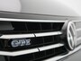 Volkswagen Passat Variant 1.4 TSI PHEV GTE Business Navigatie - ACC - Camera - Stoelverwarming - Trekhaak - LED