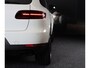 Porsche Macan 2.0 / Luchtvering / Camera / Cruise Control / Dode Hoek / F1 / Lane Assist / Leder / Memory / Xenon / Pdc / 20 Inch