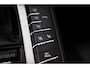 Porsche Macan 2.0 / Luchtvering / Camera / Cruise Control / Dode Hoek / F1 / Lane Assist / Leder / Memory / Xenon / Pdc / 20 Inch
