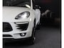 Porsche Macan 2.0 / Luchtvering / Camera / Cruise Control / Dode Hoek / F1 / Lane Assist / Leder / Memory / Xenon / Pdc / 20 Inch