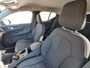 Volvo XC40 2.0 B3 Essential AUTOMAAT | Stuurverwarming | Stoelverwarming | Adaptieve Cruise | Apple Carplay/Android Auto