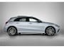Mercedes-Benz A-klasse 250 e Business Solution AMG | Nightpakket | AMG Line Plus pakket | Parkeerpakket met 360°-camera | KEYLESS GO | MB-paasweekend