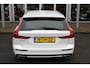 Volvo V60 T8 Recharge AWD Inscription | Trekhaak | Verw. Stoel- & stuurwiel | Apple Carplay/Android Auto | Camera | El. Bestuurdersstoel met geheugen |