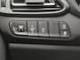 Hyundai i30 1.0 T-GDi MHEV Comfort Smart Handgeschakeld / Navigatie via Apple Carplay of Android Auto / Achteruitrijcamera / Stuur- & Stoelverwarming / keyless Entry/Start / Cruise control / Parkeersensoren achter / Climate control /