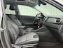 Kia Niro Hybrid 1.6 GDi Edition / NL Auto / Herwers Onderhouden / Schuif/Kanteldak / Trekhaak 1300 KG / Half Lederen Bekleding / Navigatie / Apple CarPlay/Android Auto / Stoel- en Stuurverwarming / Camera / Climate Control / Cruise Control / Winterset /