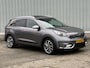 Kia Niro Hybrid 1.6 GDi Edition / NL Auto / Herwers Onderhouden / Schuif/Kanteldak / Trekhaak 1300 KG / Half Lederen Bekleding / Navigatie / Apple CarPlay/Android Auto / Stoel- en Stuurverwarming / Camera / Climate Control / Cruise Control / Winterset /