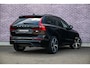 Volvo XC60 2.0 T6 AWD Plug-in hybrid Ultimate Dark | Long Range | 360 Camera | Panoramadak | Stoel en Stuurverwarming | 21" | Donker Glas | Power Seats | Adaptieve Cruise Control |
