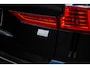 Volvo XC60 2.0 T6 AWD Plug-in hybrid Ultimate Dark | Long Range | 360 Camera | Panoramadak | Stoel en Stuurverwarming | 21" | Donker Glas | Power Seats | Adaptieve Cruise Control |