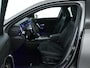 Mercedes-Benz A-klasse 250 e AMG NIghtpakket | Panoramadak | Distronic | Alarm | Dode Hoek Ass | Keyless Go | Sfeerverlichting | Inclusief 24 maanden Mercedes-Benz Certified garantie voor Europa |
