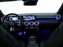 Mercedes-Benz A-klasse 250 e AMG NIghtpakket | Panoramadak | Distronic | Alarm | Dode Hoek Ass | Keyless Go | Sfeerverlichting | Inclusief 24 maanden Mercedes-Benz Certified garantie voor Europa |