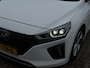 Hyundai Ioniq EV 120 pk Aut. Premium | Navigatie | CarPlay | Stoelverwarming & ventilatie | Panorama schuif -kantel dak | Leder | Infinity Audio |