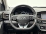 Hyundai Ioniq EV 120 pk Aut. Premium | Navigatie | CarPlay | Stoelverwarming & ventilatie | Panorama schuif -kantel dak | Leder | Infinity Audio |
