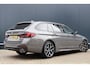 BMW 5-Serie Touring 530e M Sport Business Edition Plus | 19 inch | Leer | Stoelverwarming | Berninagrau Bernstein | Live Cockpit | Apple Carplay / Android Auto |  M-pakket