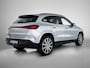 Mercedes-Benz EQA 250+ Business Solution AMG 71 kWh | Trekhaak | Nightpakket | Premium pakket | Parkeerpakket met 360°-camera | Dodehoekassistent | KEYLESS-GO comfort pakket | EASY PACK achterklep | Head-up display | Extra USB-poorten |